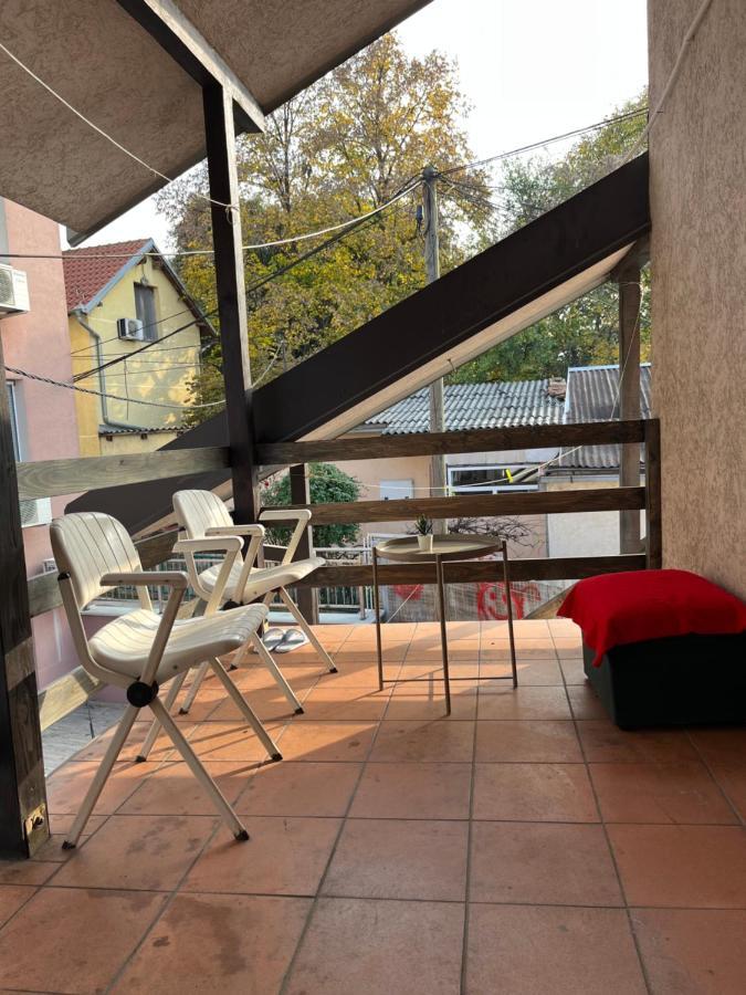 中华楼 - Belgrad Zewnętrze zdjęcie