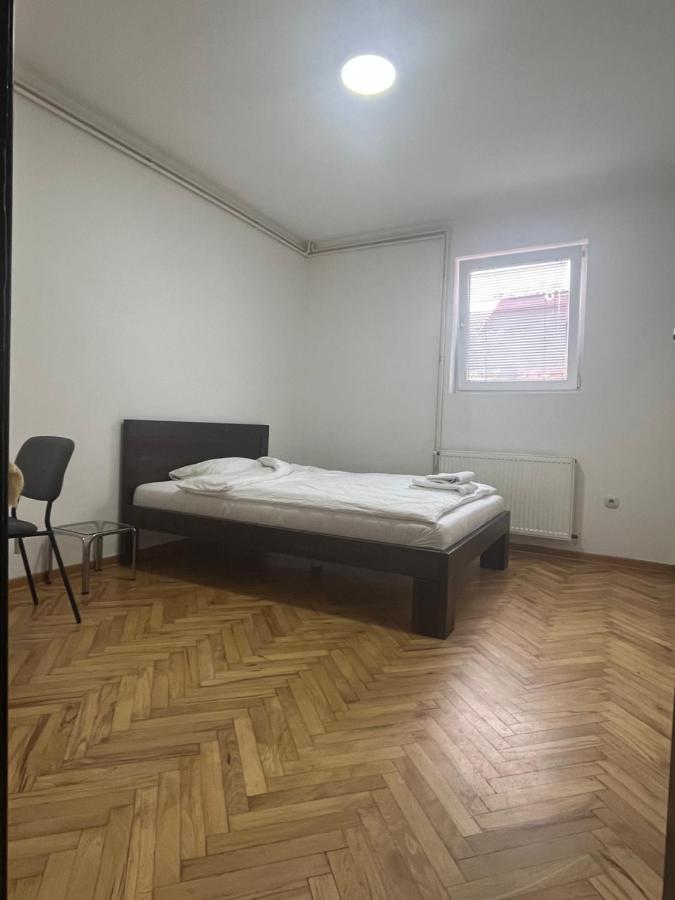 中华楼 - Belgrad Zewnętrze zdjęcie