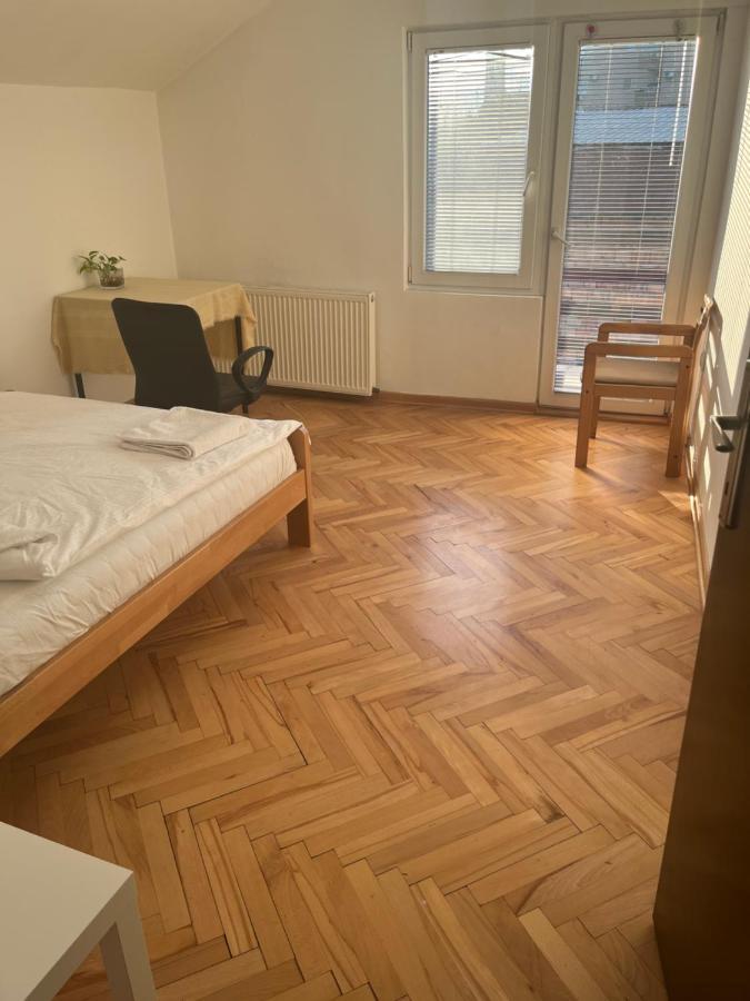 中华楼 - Belgrad Zewnętrze zdjęcie